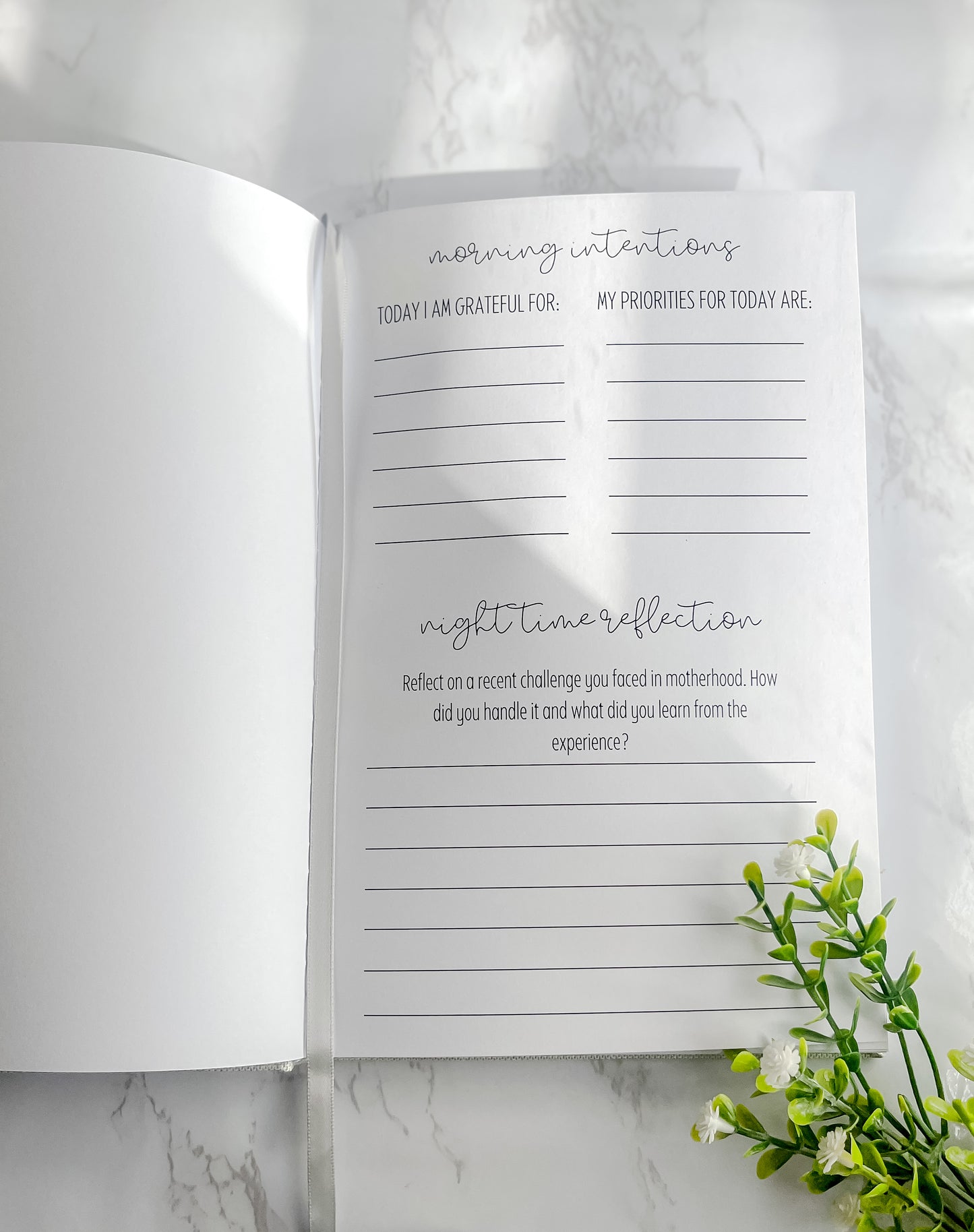 Mindful Moments: Embracing Motherhood. Self Care Guided Journal for Moms